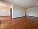 440 Raintree Unit 3G, Glen Ellyn, IL 60137