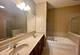526 Grosvenor Unit 526, Aurora, IL 60504