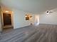 225 Gregory Unit 10, Aurora, IL 60504