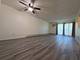 225 Gregory Unit 10, Aurora, IL 60504