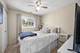 575 Rodenburg, Roselle, IL 60172