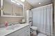 575 Rodenburg, Roselle, IL 60172