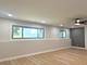 425 Carriage Hill, Naperville, IL 60565
