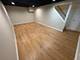 975 N York, Elmhurst, IL 60126