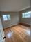975 N York, Elmhurst, IL 60126
