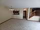 661 Lincoln Station, Oswego, IL 60543