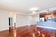 300 Anthony Unit 206, Mundelein, IL 60060
