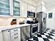 2948 N Pine Grove Unit 2, Chicago, IL 60657