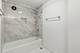 940 W Glenlake Unit 19B, Chicago, IL 60660
