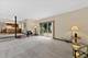 715 Newport, Roselle, IL 60172