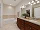 1453 W Irving Park Unit 304, Chicago, IL 60613