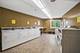 250 W Parliament Unit 415, Mount Prospect, IL 60056