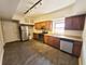 665 W Roscoe Unit 1, Chicago, IL 60657