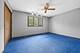 11S056 Madison, Burr Ridge, IL 60527