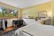407 W Tanglewood, Arlington Heights, IL 60004