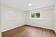 33 Valewood, West Chicago, IL 60185