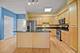 819 Graceland Unit 204, Des Plaines, IL 60016