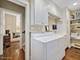 160 N Elmwood, Oak Park, IL 60302
