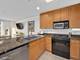 125 N Euclid Unit 204, Oak Park, IL 60301