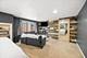 1646 Portsmouth, Westchester, IL 60154