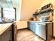 1040 W Roscoe Unit 3, Chicago, IL 60657