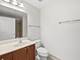 135 S York Unit 214, Elmhurst, IL 60126