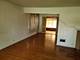 940 S Kensington, La Grange, IL 60525