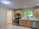 425 Carriage Hill, Naperville, IL 60565
