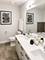 434 W Melrose Unit 301, Chicago, IL 60657