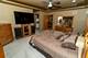 902 Somerset, Carol Stream, IL 60188