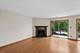 7050 Brighton Unit 203, Woodridge, IL 60517