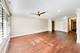 1530 E Northwest Unit 2A, Arlington Heights, IL 60004