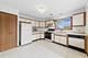 208 Chesterfield Unit B, Schaumburg, IL 60193