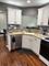 372 Sandhurst Unit 4, Glen Ellyn, IL 60137