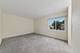 6818 Roberts Unit 6, Woodridge, IL 60517