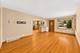 712 Spring, Roselle, IL 60172