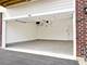 186 N East River, Des Plaines, IL 60016