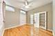 1347 W Washington Unit 4B, Chicago, IL 60607