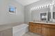 9222 Ewing Unit 102, Evanston, IL 60203