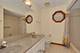 542 W Rosiland, Palatine, IL 60074