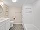 326 Park Unit 2, Clarendon Hills, IL 60514