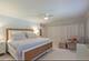 1010 Thunderbird, Naperville, IL 60563