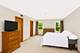 1904 Cobblestone, Carpentersville, IL 60110