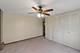 2211 S Stewart Unit 1A, Lombard, IL 60148