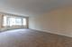 3004 Roberts Unit 8, Woodridge, IL 60517