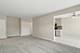 2642 N Windsor Unit 103, Arlington Heights, IL 60004