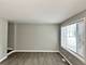1715 E Roosevelt Unit 1, Wheaton, IL 60187
