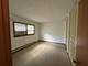 581 Burlington Unit 1, Clarendon Hills, IL 60514