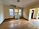 5216 W Melrose, Chicago, IL 60641