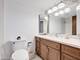 6340 Americana Unit 310, Willowbrook, IL 60527